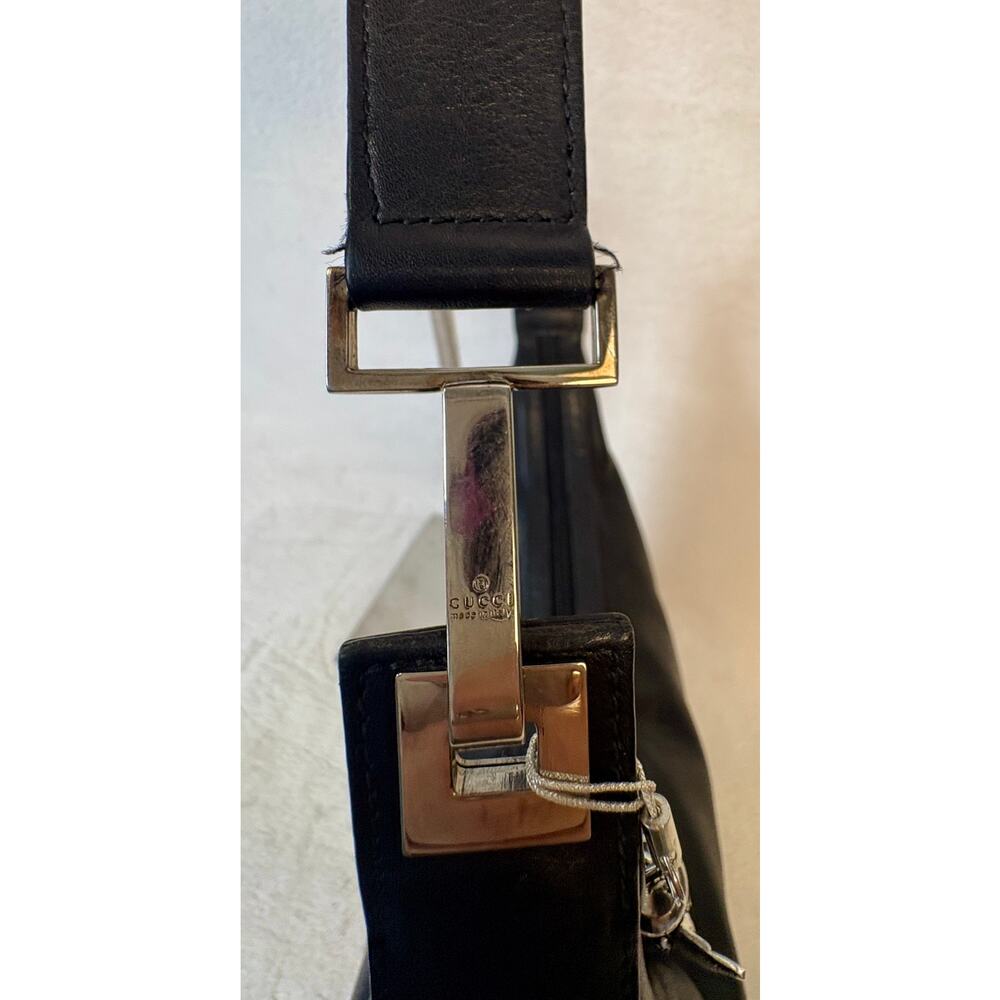 Gucci Vintage Leather Shoulder Bag, Tom Ford Era - Picture 16 of 16